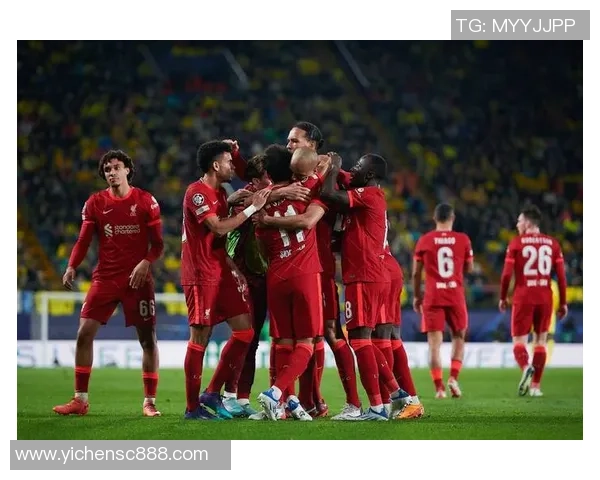 足球明星如何通过核心力量提升竞技水平与比赛表现的全面解析