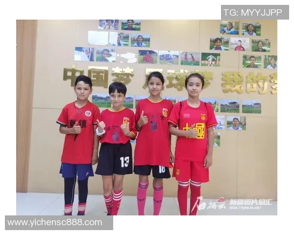 年轻足球明星女朋友的魅力与风采揭秘她们背后的故事与支持力量