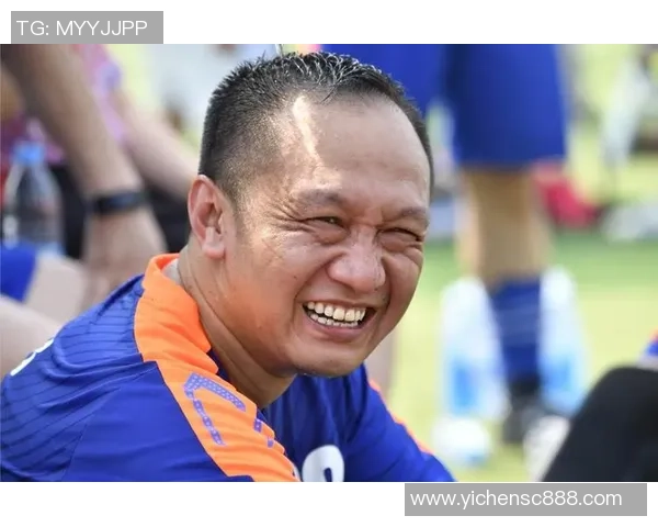 足球明星在赛场上的挑衅行为与职业素养的关系探讨与反思 足球明星在赛场上的挑衅行为与职业素养的关系探讨与反思